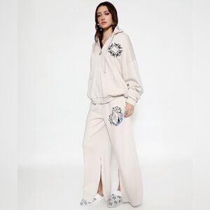 Boys Lie - White Embroidered Smitten MM Sweatpants - Size L